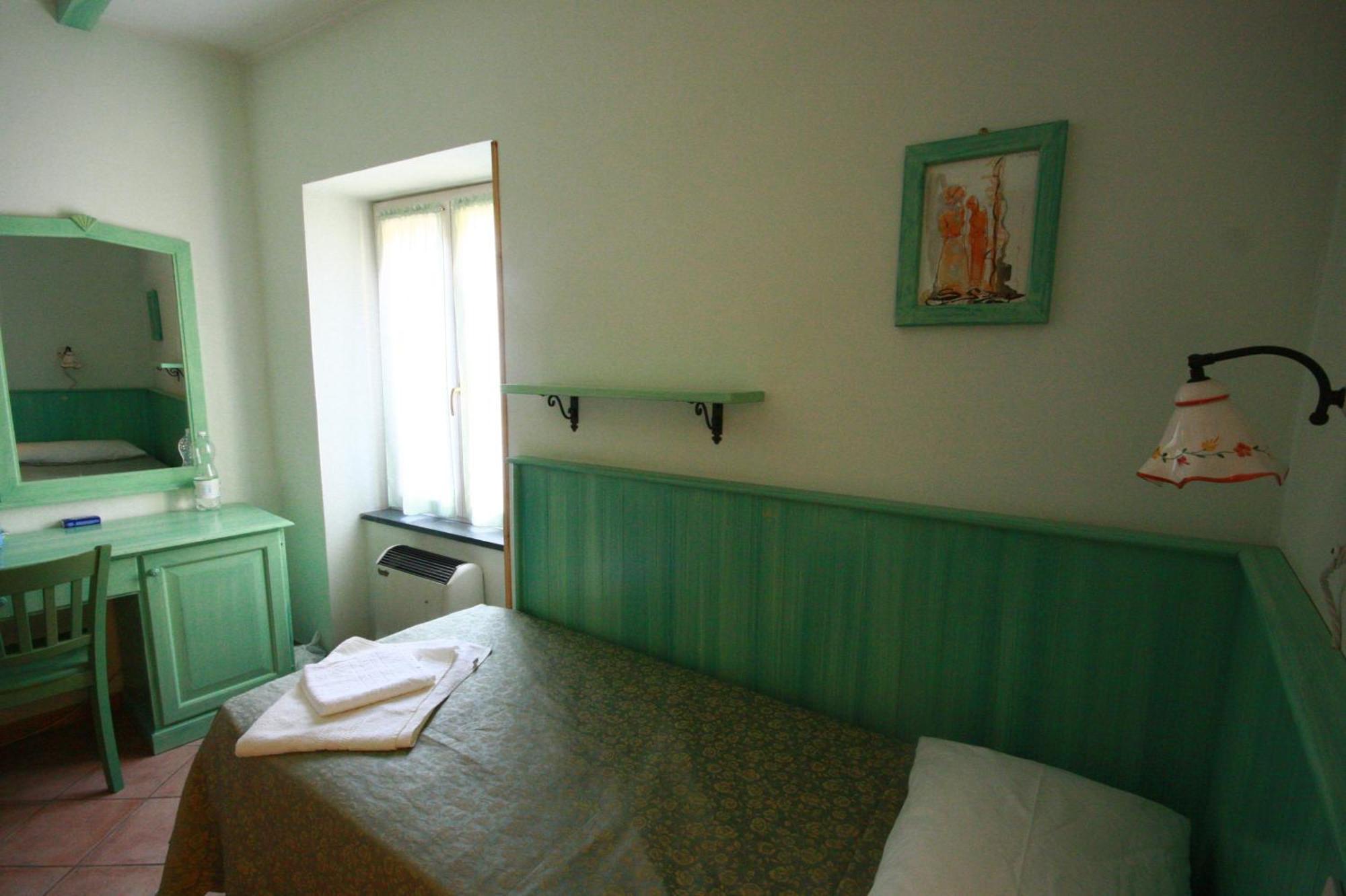 Albergo Belvedere Borghetto di Vara Exterior foto